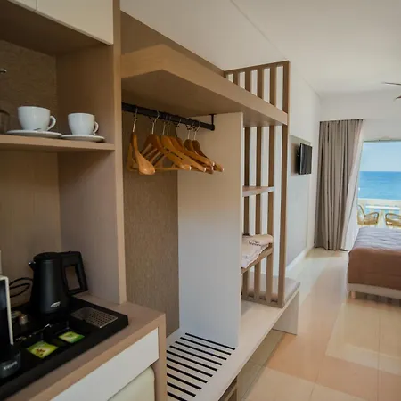 Ionion Beach Resort Parga Room photo